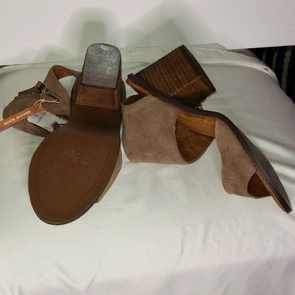 Sincerely Jules light brown Suede open two sandals - Picture 4 of 7
